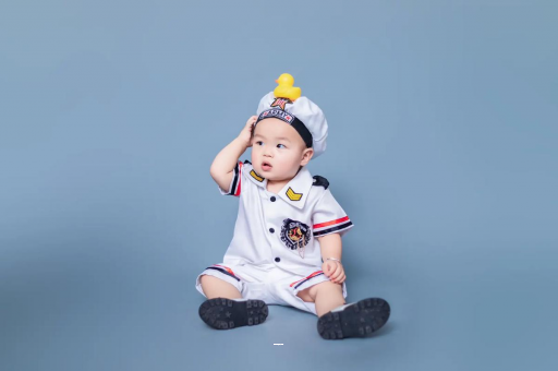 德宏宝宝老摇头怎么回事 德宏宝宝老摇头怎么回事