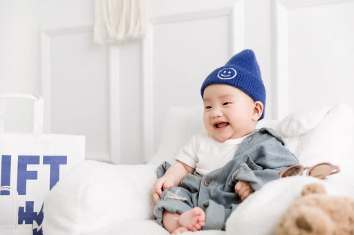 德宏宝宝发烧呕吐