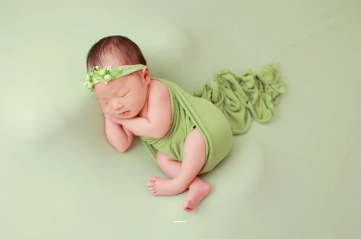 德宏孕妇家中站立分娩 德宏孕妇家中站立分娩